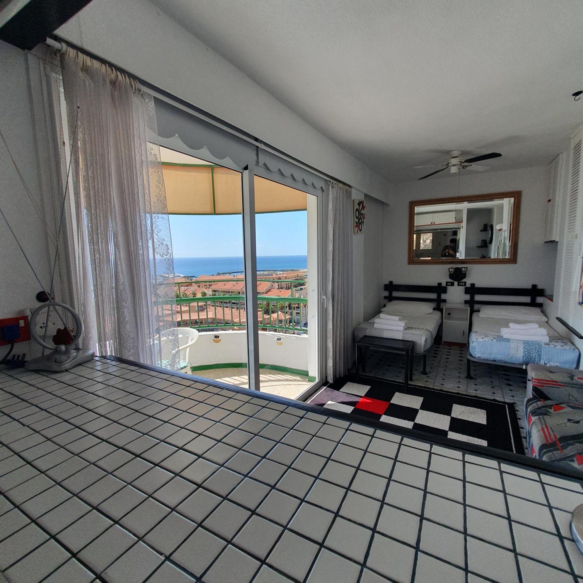 Panoramic Seaview Las Vistas Beach Studio Apartment Arona  Exterior foto